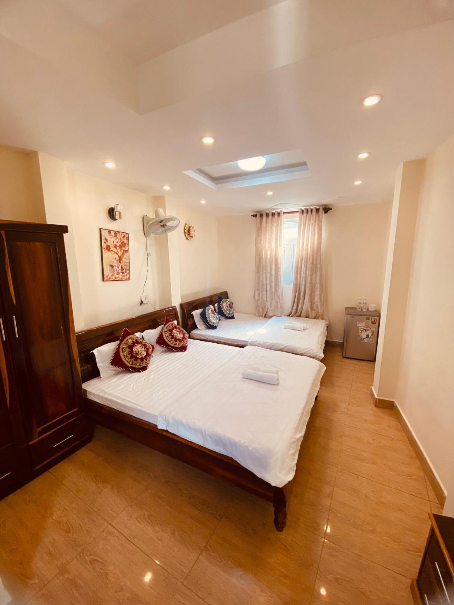 Hotel Khach San Thuy Tien Da Lat Zewnętrze zdjęcie